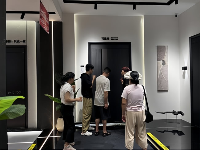 王力门业