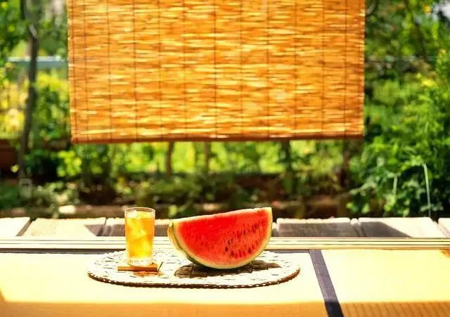 盈康世家 | 蝉鸣声声夏渐浓，盈康世家与您共筑清凉舒适的家！