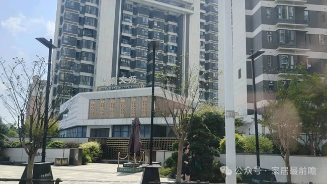 后疫情时代的国庆假期，如何破局家居建材线下零售店的困局？（附社区工具）
