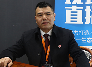 杨军