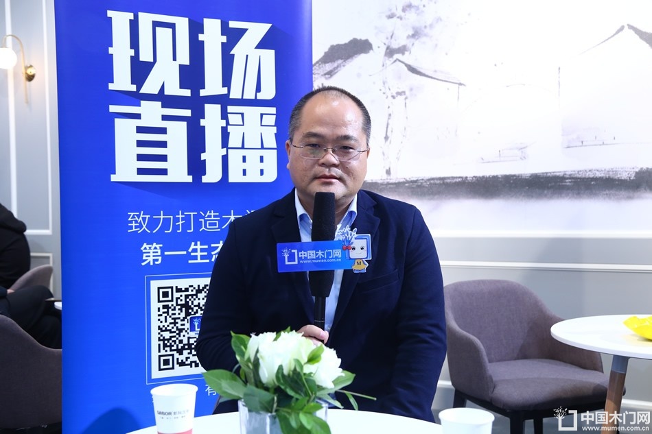 新标木门 黄东江